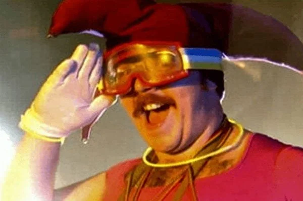Nick Frost - Spaced Clubbing episode, A-Team scene